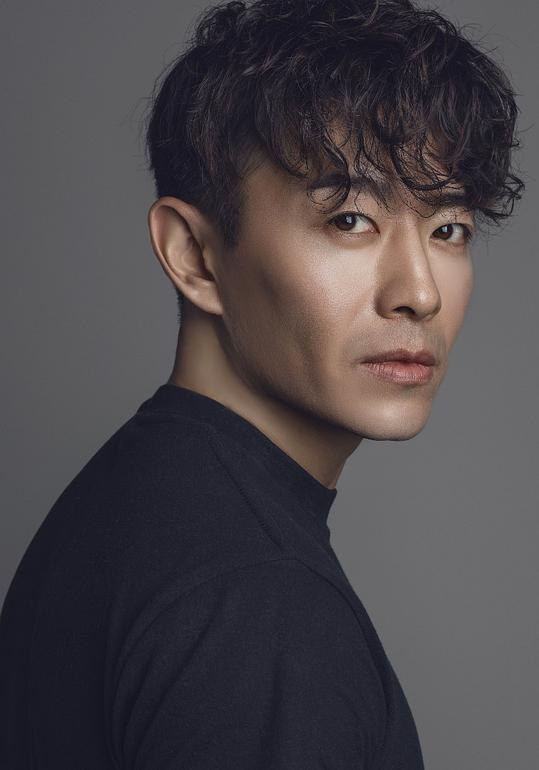 李槐龙 Huailong Li照片