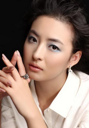 杨紫彤 Zitong Yang照片