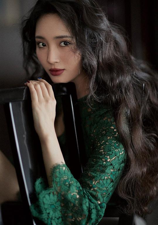 王紫璇 Zixuan Wang照片