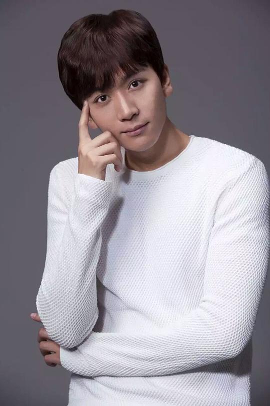 姜文轩 Wenxuan Jiang照片