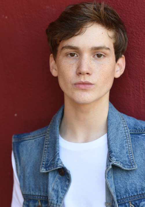 马特·林茨 Matt Lintz照片