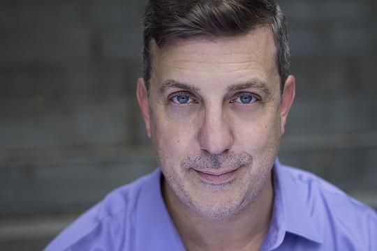 布拉德·奥多斯 Brad Aldous照片