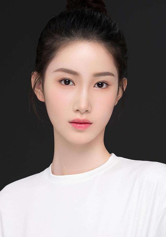 杨云绚 Yunxuan Yang照片