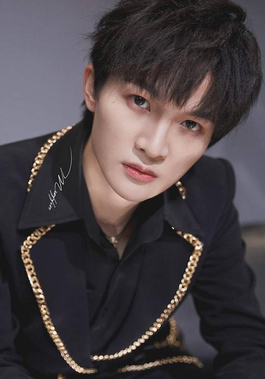 周深 Shen Zhou照片