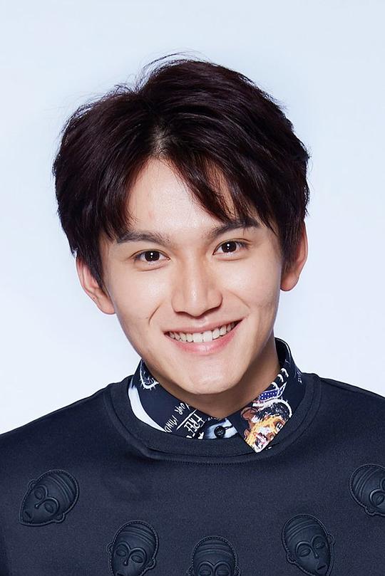 丁宇佳 Yujia Ding照片