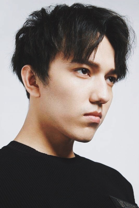 迪玛希·库达依别列根 Dimash Kudaibergen照片