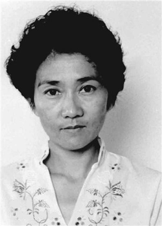 李容 Rong Li照片