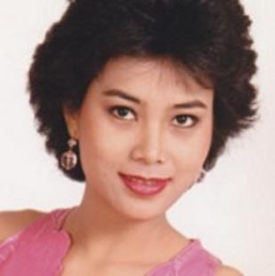 周迎迪 Ying-ti Chou照片