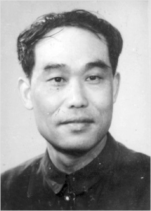 于炳坤 Bingkun Yu照片