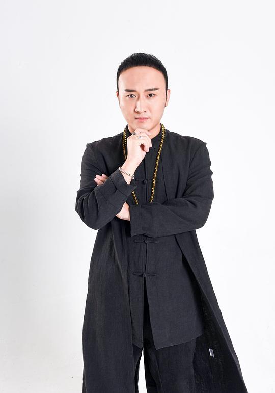 秦阳明 Yangming Qin照片