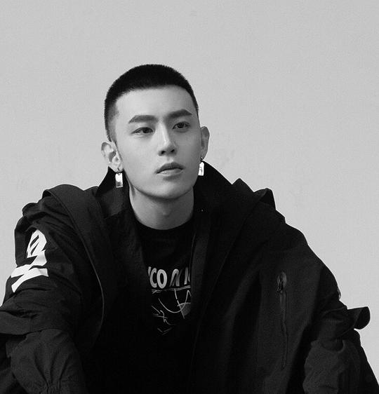 陈东阳 Dongyang Chen照片