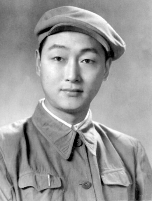 孟舜 Shun Meng照片