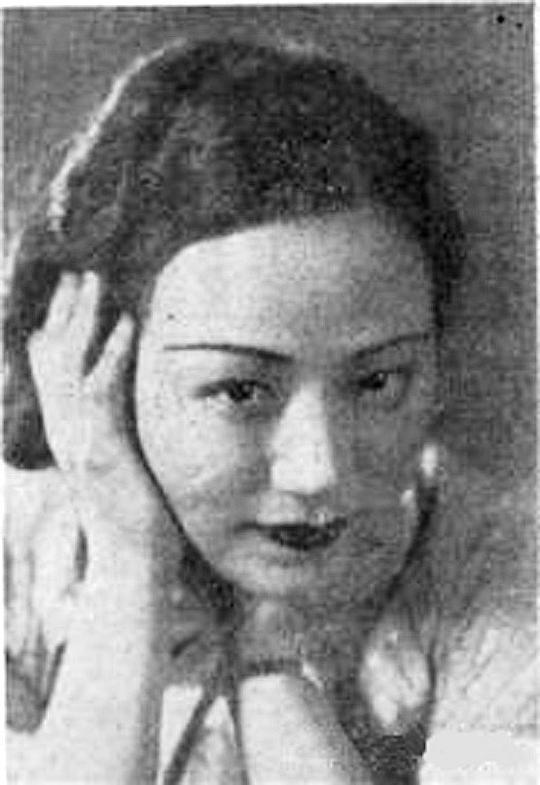 王默秋 Moqiu Wang照片