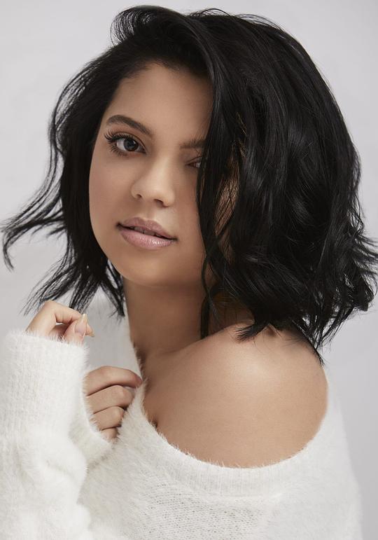 克莉·奇奇诺 Cree Cicchino照片