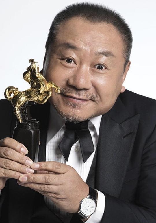 范伟 Wei Fan照片