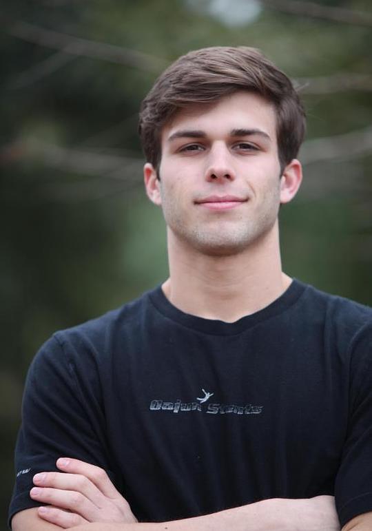 泰勒·加尔平 Tyler Galpin照片