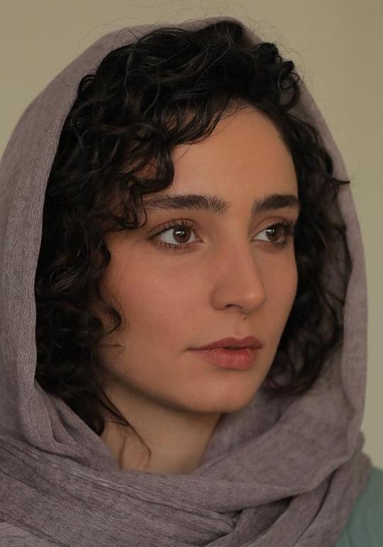 苏哈·尼雅斯提 Soha Niasti照片