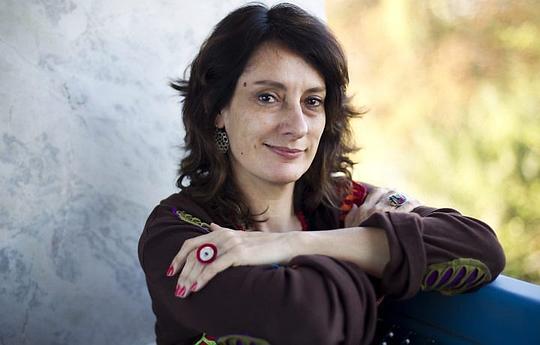 弗蕾维亚·卡斯特罗 Flávia Castro照片