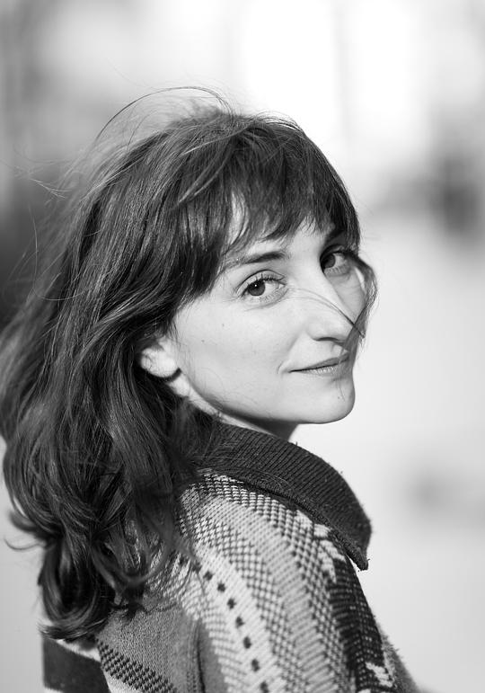 朱迪·露特-弗雷斯特 Jodie Ruth-Forest照片