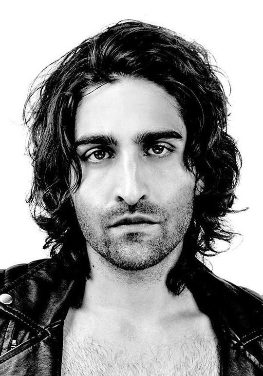 乔伊·比西奇 Joey Bicicchi照片