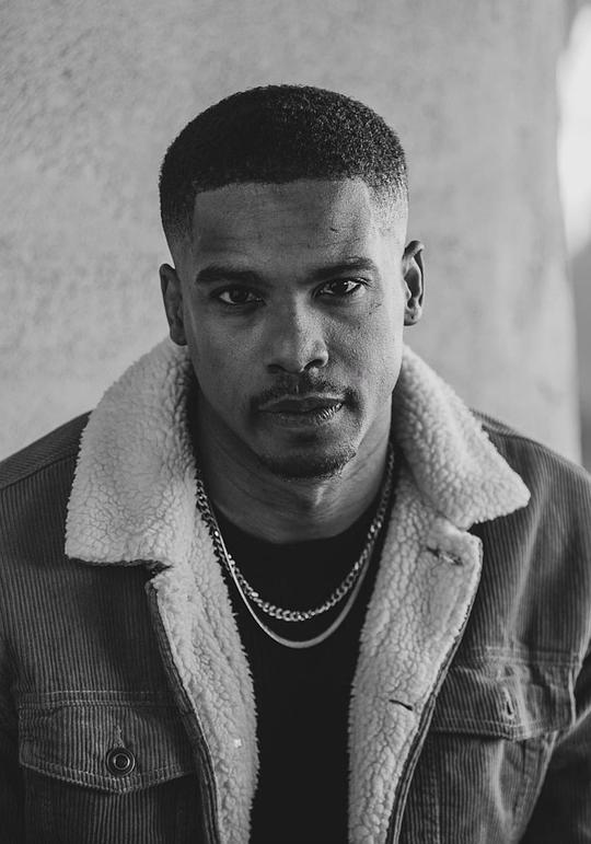 卡梅隆·富勒 Cameron Fuller照片