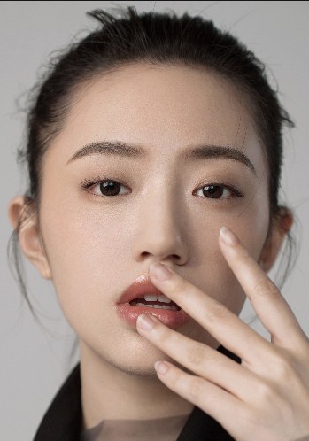 雪雯 Wen Xue照片