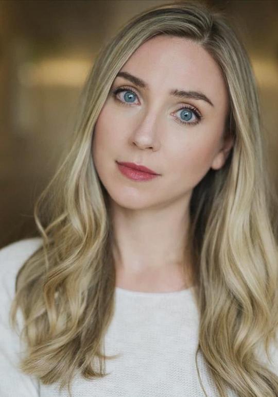 Tabitha Bastien照片