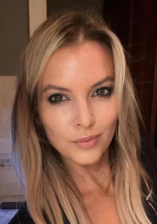 莉亚·兰朵 Lia Lando照片