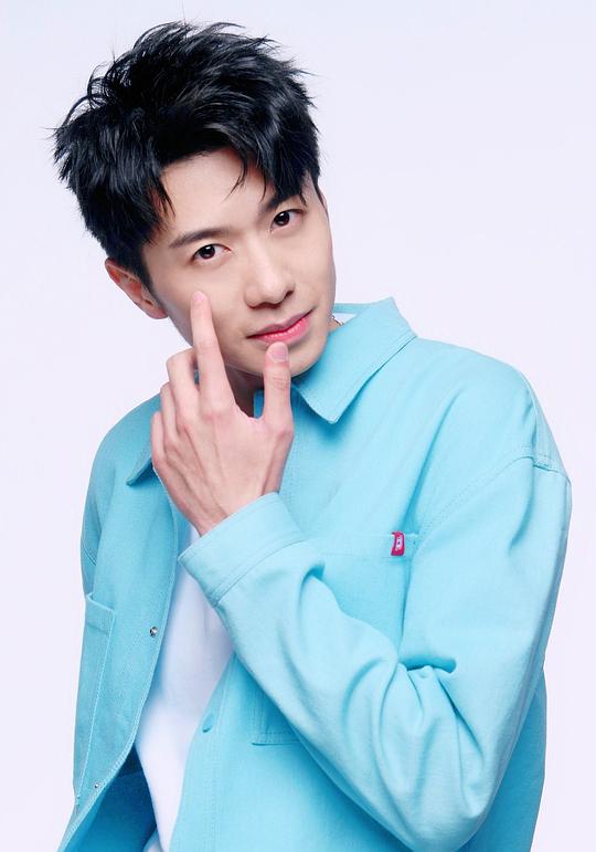 裴晨伟 Chenwei Pei照片