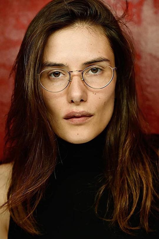 索菲亚·邓恩-沃克 Sophia Dunn-Walker照片