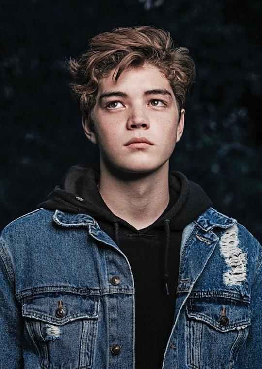 马修·佐藤 Matthew Sato照片