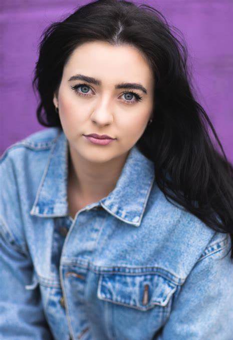 萨奥莱斯·布雷迪 Saorlaoith Brady照片