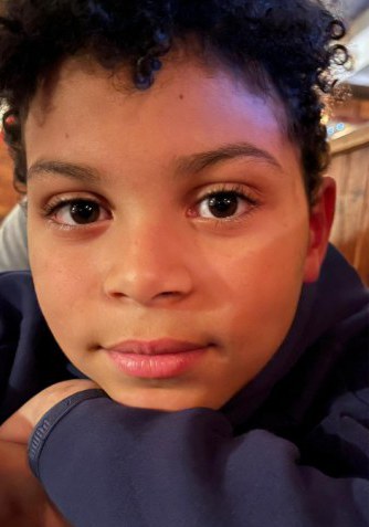 埃利奥特·赫弗南 Elliott Heffernan照片