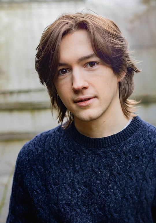 赛斯·艾萨克·约翰森 Seth Isaac Johnson照片