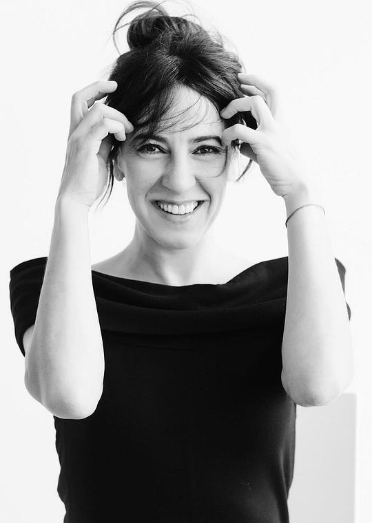 吉泽姆·比尔根 Gizem Bilgen照片