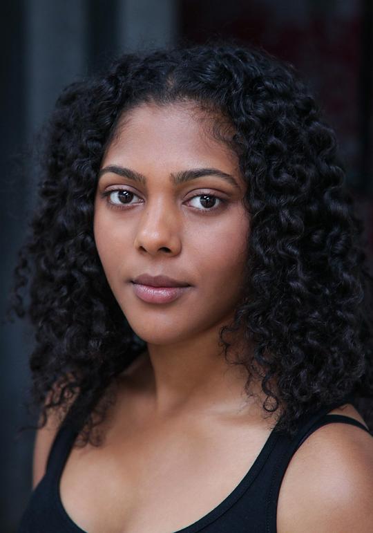 泰勒·瓦莱丽 Tyler Valerie照片