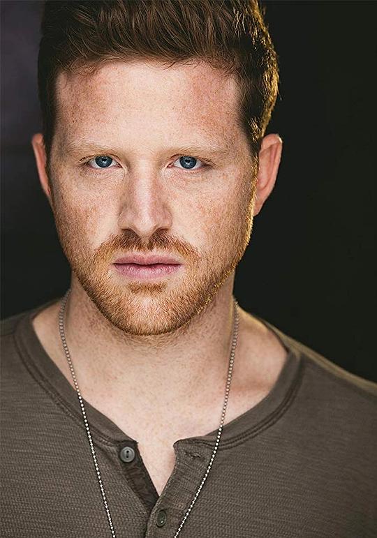 布恩·普拉特 Boone Platt照片