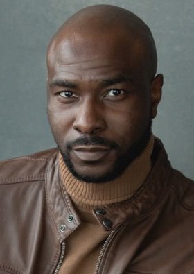 迈尔斯·叶基尼 Miles Yekinni照片