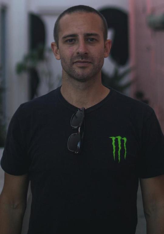 科比·詹姆斯·韦斯特 Colby James West照片