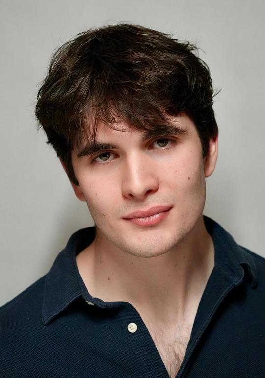 杰米·提尔尼 Jamie Tierney照片