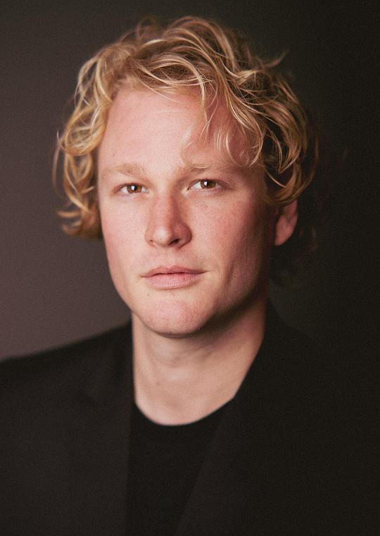 罗里·奥基弗 Rory O'Keeffe照片