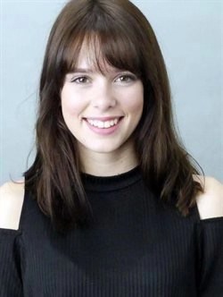 阿尔芭·普拉纳斯 Alba Planas照片