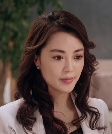 钟萱 Xuan Zhong照片