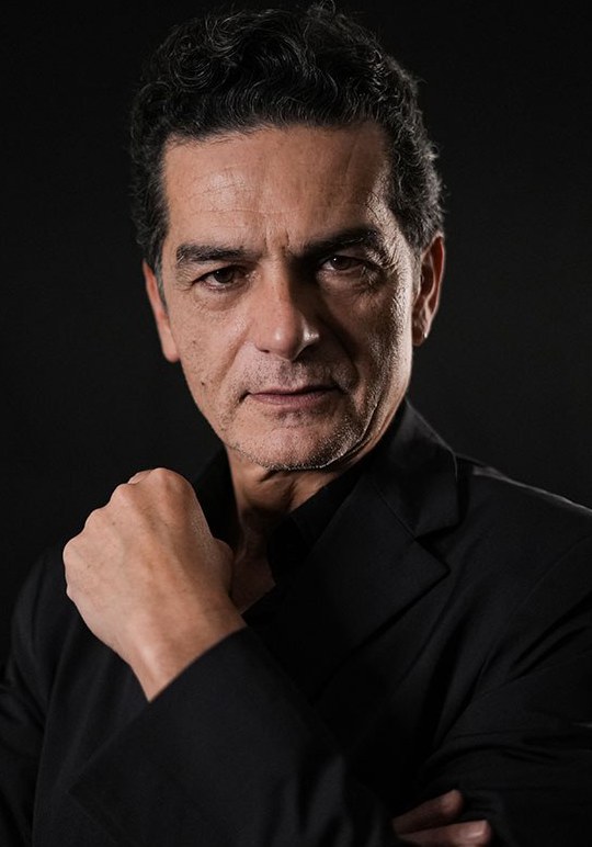 卡莱斯·桑贾伊梅 Carles Sanjaime照片