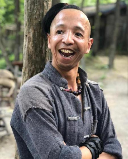 张凤君 Fengjun Zhang照片