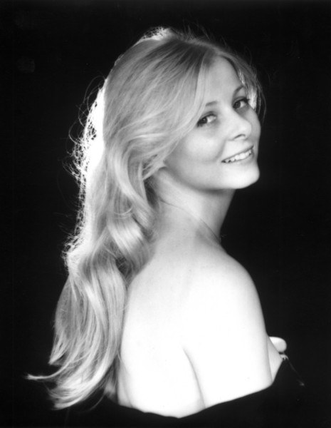 安娜·内赫雷贝茨卡 Anna Nehrebecka照片