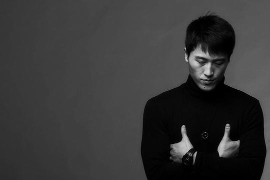 侯晓 Xiao Hou照片