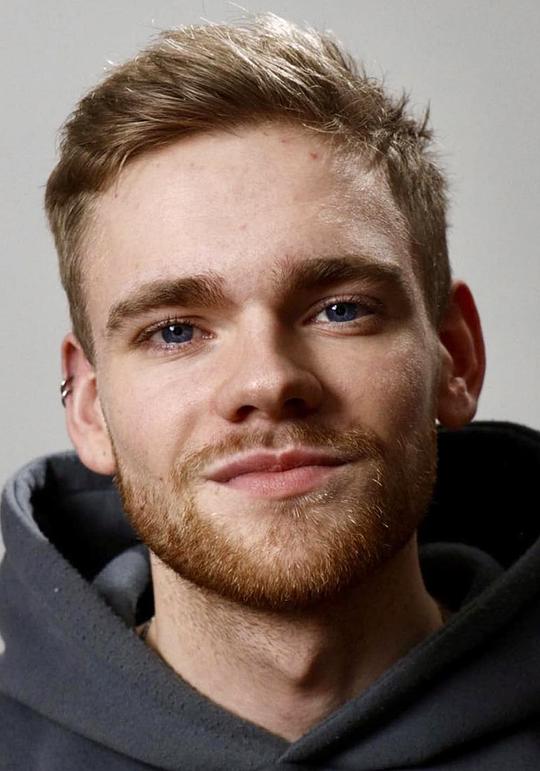 巴尔德尔·埃纳尔松 Baldur Einarsson照片