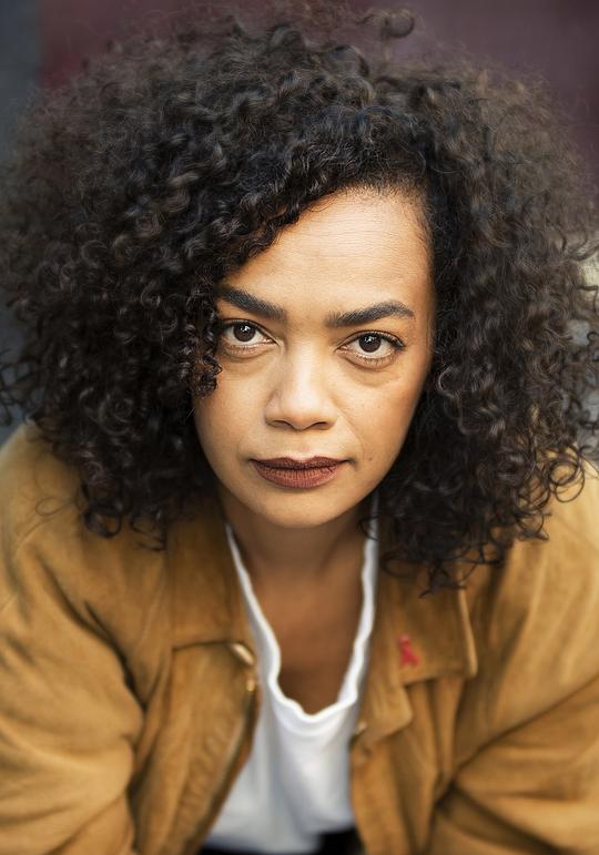 斯蒂姆拜尔·蒙克 Sithembile Menck照片