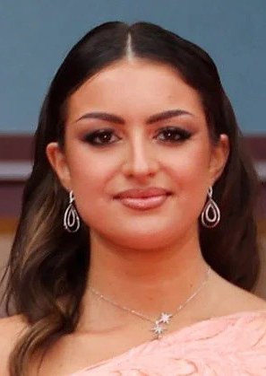 莱亚·戈尔拉 Léa Gorla照片